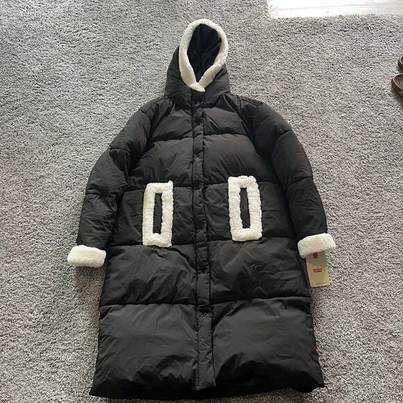 NEW Levi’s Long Quilted Parka Hooded Jacket Full Zip Sherpa Lined Black Womens M